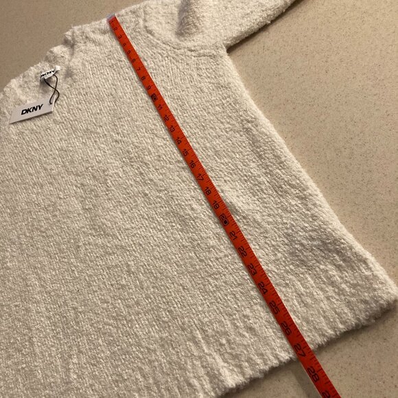 NWT - DKNY Cream Bouclé Sweater - Women Size L - Picture 5 of 16